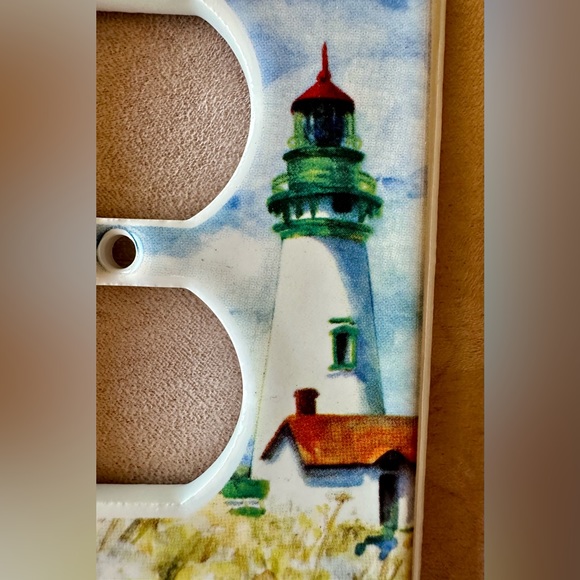 Hand made electrical outlet cover by Judy Buswell. Unique beach lighthouse. EUC - Picture 5 of 8